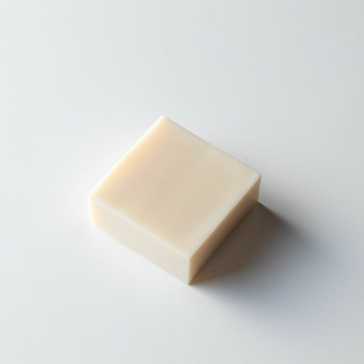 meet tree　ハンドメイドソープ（サクラ） 85g　サクラ　石けん本体の画像